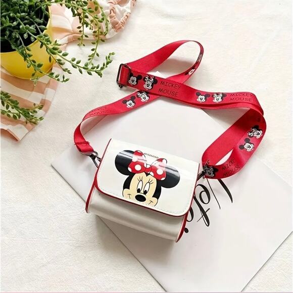 KIDS/MINI PURSE: Disney Mini Mouse Black Faux Leather Shoulder Bag, NWOT - Picture 1 of 10